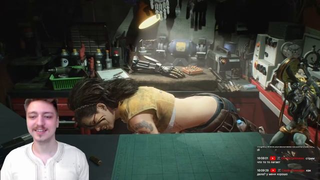 Сводная сестра застряла под столом и дала мне вибро-руку, чтобы ей помочь смотреть онлайн