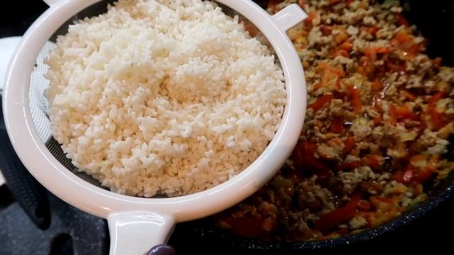 Что купили во "ВкусВилл"/Готовлю на ужин ленивые фаршированные перцы смотреть онлайн