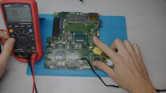 РЕМОНТИРУЕМ MSI GE60, ПОИСК КОРОТКОГО ЗАМЫКАНИЯ ПРИ ПОМОЩИ ТЕПЛОВИЗОРА. смотреть онлайн