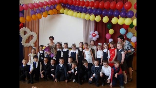 07. Поздравление от 9"Б" классному руководителю Ирине Савельевой смотреть онлайн