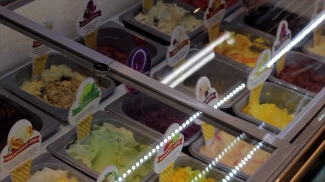 Открытие точки на Арбате! Кафе мороженое "33 пингвина", Москва смотреть онлайн