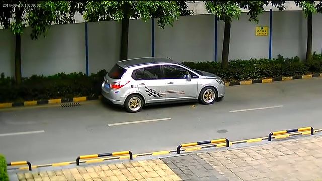 Coomatec DVRCam C908H Micro SD-Karte DVR Kameraüberwachung ein Auto смотреть онлайн