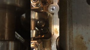 Замена маслосьемных колпачков порш кайен 3.6 без снятия распредвалов и мотора.