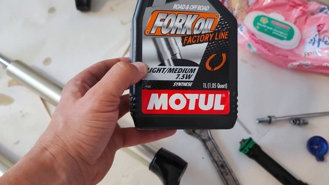 Обслуживание вилки RockShox.