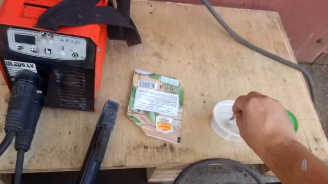 #0042 Как очистить нержавеющий кламп, сварочный шов от синевы после нагревания смотреть онлайн