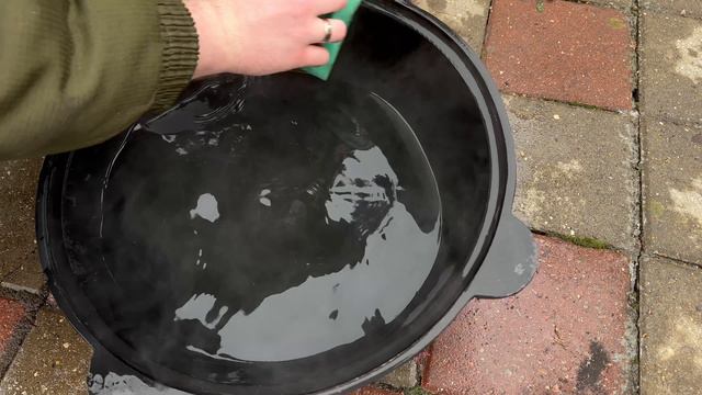 Как обжечь чугунный казан.