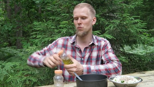 Салат из ОДУВАНЧИКА / Dandelion salad смотреть онлайн