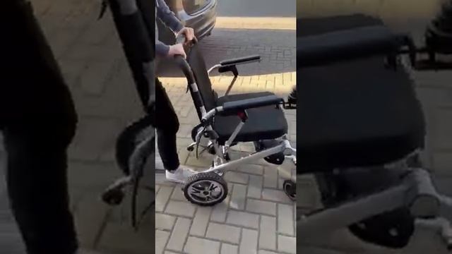 AT52305 смотреть онлайн