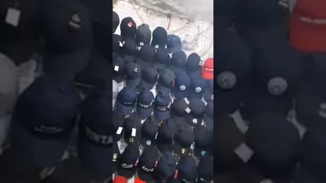 Ош кара-суу базары кепкалар нархлари. смотреть онлайн