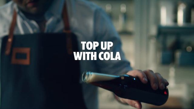 ABSOLUT VANILIA COLA DRINK RECIPE - HOW TO MIX смотреть онлайн