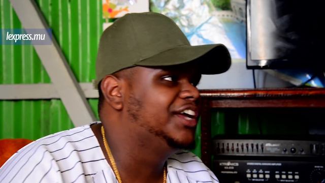 Bigg Frankii: gros tubes et grand cœur смотреть онлайн