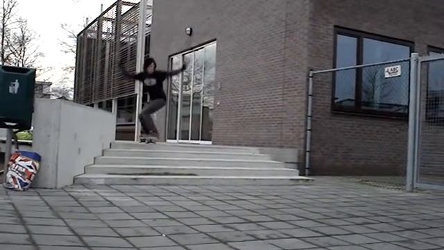 180 tail snap drachten смотреть онлайн