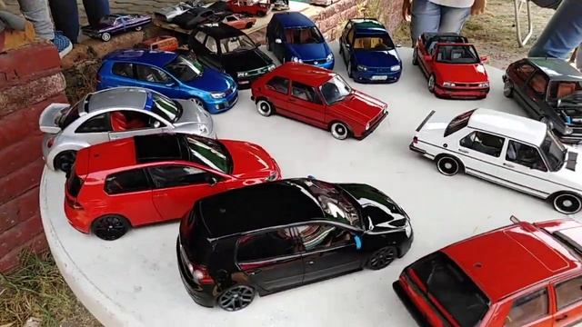 Volkswagen 1:18. Jetta mk1, Golf mk1-mk7 diecast. exhibición a escala. custom 1:18 смотреть онлайн