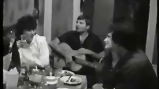 КАК ПЕЛИ НАШИ РОДИТЕЛИ. Из-за вас, моя черешня, ссорюсь я с приятелем... Куплеты Курочкина. смотреть онлайн