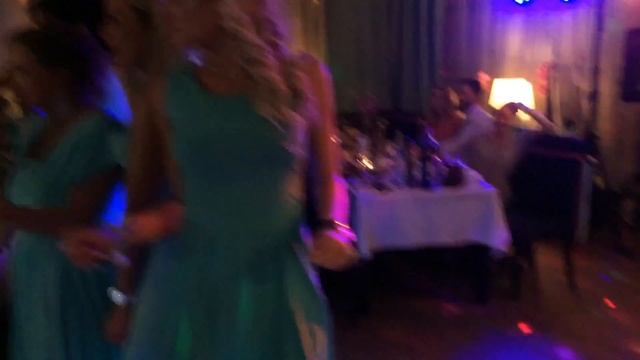 Лучший сюрприз от подружек невесты смотреть онлайн