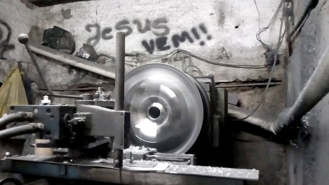 Diamantando roda ARO 16 ORIGINAL DA TOYOTA na cor grafite.. смотреть онлайн