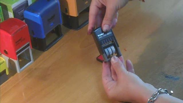 Changer votre encreur Trodat Printy 4850 dateur смотреть онлайн