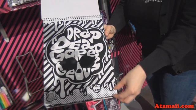 Monster High Accessory Toys New York Toy Fair Preview смотреть онлайн