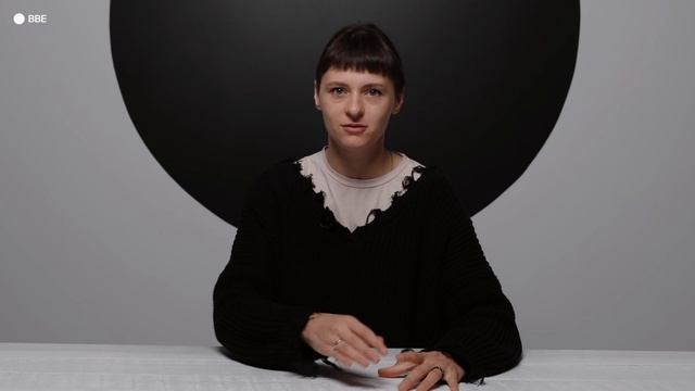 Катя Тюхай — Как побороть синдром самозванца и развиваться джуну в дизайне смотреть онлайн