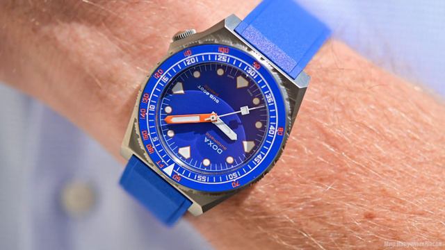Лимитированная серия Doxa SUB 600T Pacific смотреть онлайн