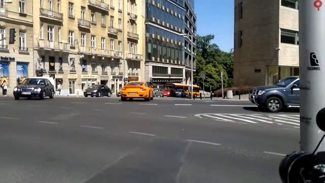 Porsche 911 Turbo S Acceleration Laud Incredible Color - Orange.mp4 смотреть онлайн