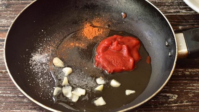 Кальмары в остром соусе смотреть онлайн