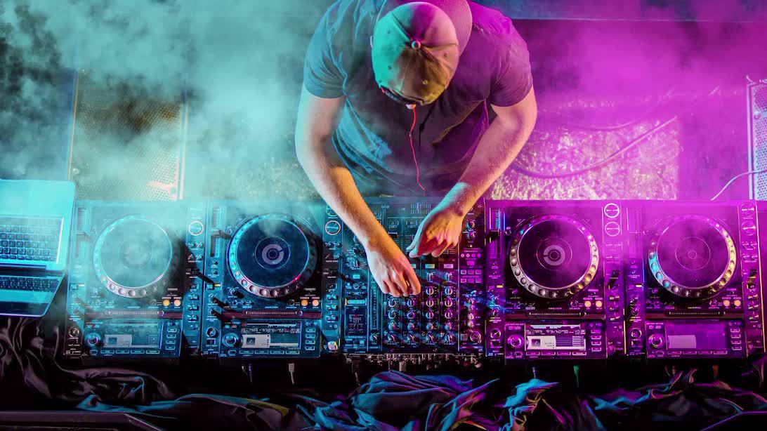 Муз стрим в честь Екатерины смотреть онлайн