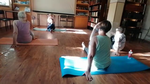 Надежда Кабанова. Йога для начинающих. Долголетие 2021 смотреть онлайн