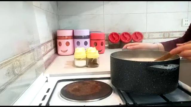 Yogurt Soup. Süzmə Supu / Yayla şorbası. Йогуртовый суп.