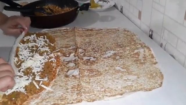 Рулет из лаваша с говядиной с мясом.????? смотреть онлайн
