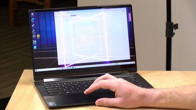 Lenovo Yoga 9i Review - With Leather and Solid State Glass Trackpad смотреть онлайн