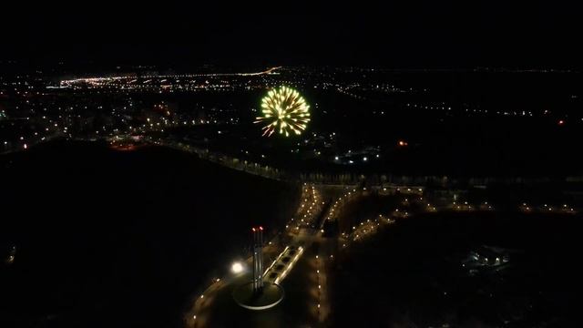 Салют на день космонавтики в Саратове смотреть онлайн
