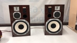 Поздравляю всех с наступающим Новым годом! Акустика Victor zero 50Fine