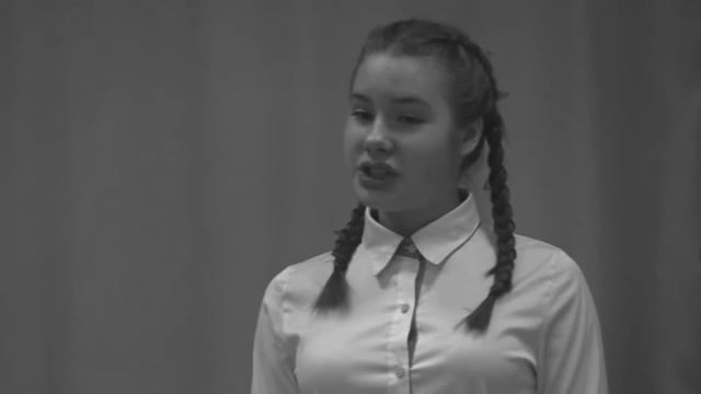 Страна читающая - Ульяна Прошина читает прозведение "Бабка" В.А.Осеевой смотреть онлайн