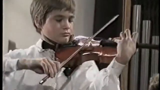 Концерт юных исполнителей. Артём Шишков. смотреть онлайн