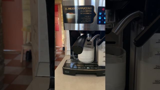 Кавоварка рожкова Cecotec Cumbia Power Instant-ccino 20