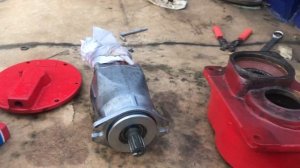 Купил не тот  гидромотор на Юник 330 попал на Деньги ?