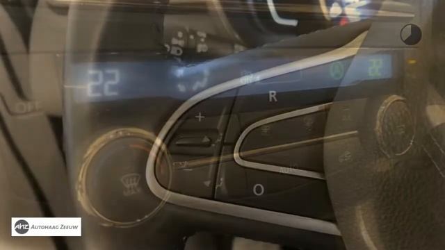 Renault Kadjar 1.2 TCe Intens Easy Life Pack 19" R-LINK VOL LEDER VOORSTOELEN VERWARMD CLIMATE LM V смотреть онлайн