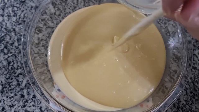 SEM GELATINA, DELICIOSA E SUPER FÁCIL. TORTA DE MARACUJÁ TRUFADA! смотреть онлайн