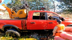 Распаковка машинок игрушек Bruder - экскаватор, самосвал и грузовик. Манкиту