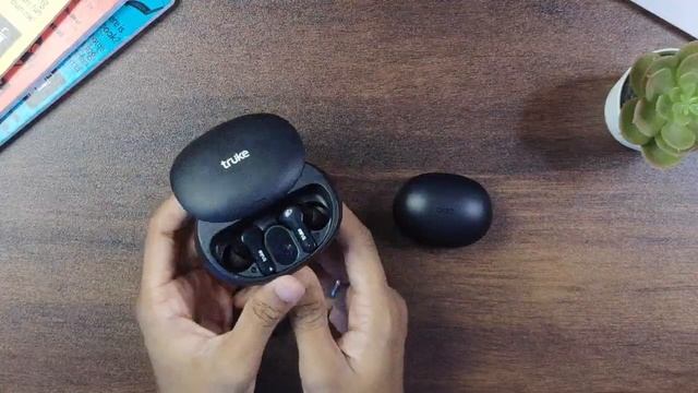 Dizo Gopods D VS Truke Buds S1 || Detailed Comparison || Best Tws Under 1500 ? смотреть онлайн