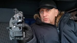 ГАЗЕЛЬ НЕКСТ ЦМФ решаю проблему с замком задней двери.