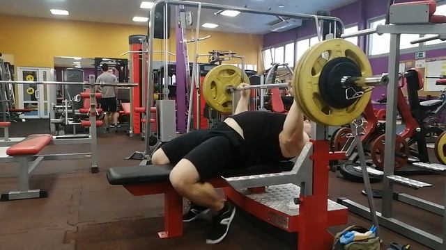 8 Жим лежа,125 смотреть онлайн