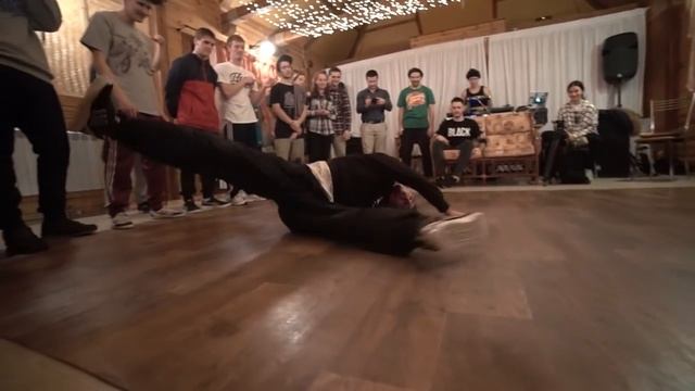 BATTLE ON THE HILL 7 | Судейский выход Breaking | Jipsy смотреть онлайн