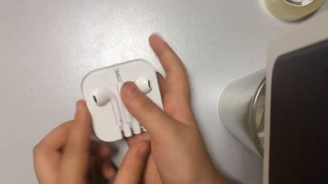 Как сложить наушники EarPods в коробочку смотреть онлайн