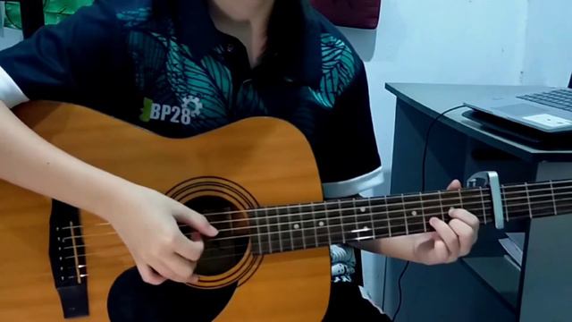 Avril Lavigne - Complicated | Fingerstyle Cover смотреть онлайн