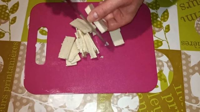 Суп сливочный с колбасками и фасолью смотреть онлайн