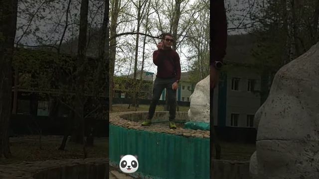 Шаг Вперёд Танец В Парке Парень Зажигает смотреть онлайн