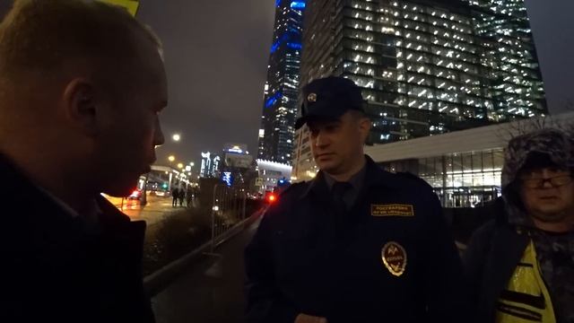 НЕУЖЕЛИ РОСГВАРДИЯ ИГНОРИРУЕТ ГРАЖДАН⁉️ ВЪЕЗД ПО ПРОПУСКАМ‼️ смотреть онлайн