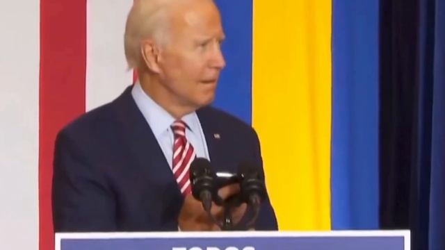 Joe biden - roblox shirts meme смотреть онлайн
